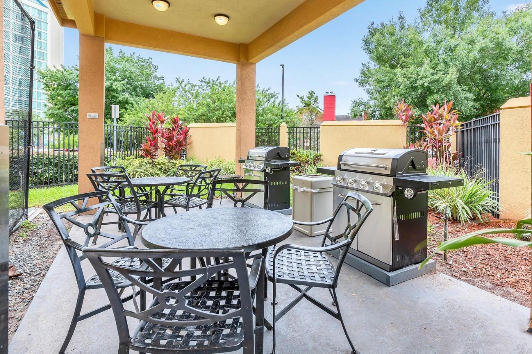 1Br 2 Queens Apt-Hotel With Pool, Hot Tub & Arcade, Near Disney & Universal! Orlando Dış mekan fotoğraf
